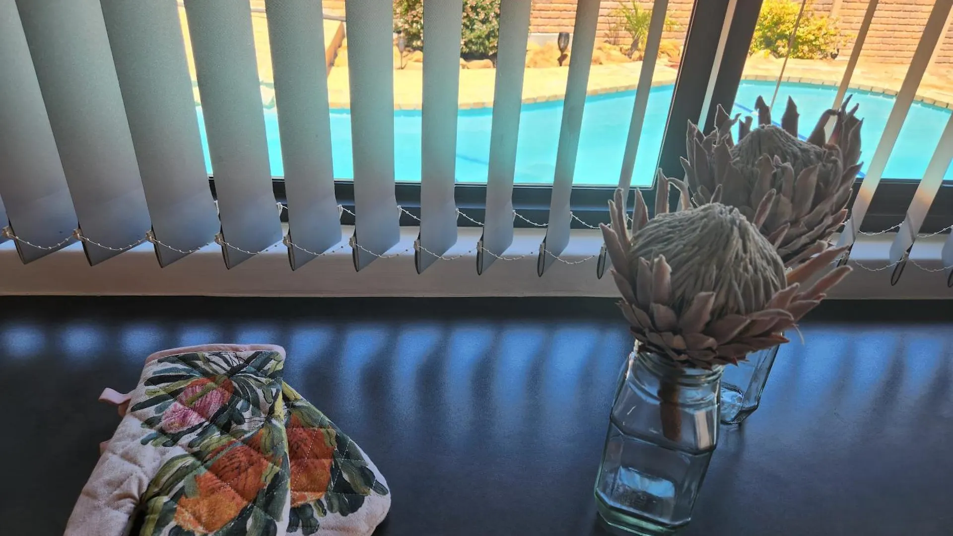 Apartment Thys' Place Cape Town South Africa